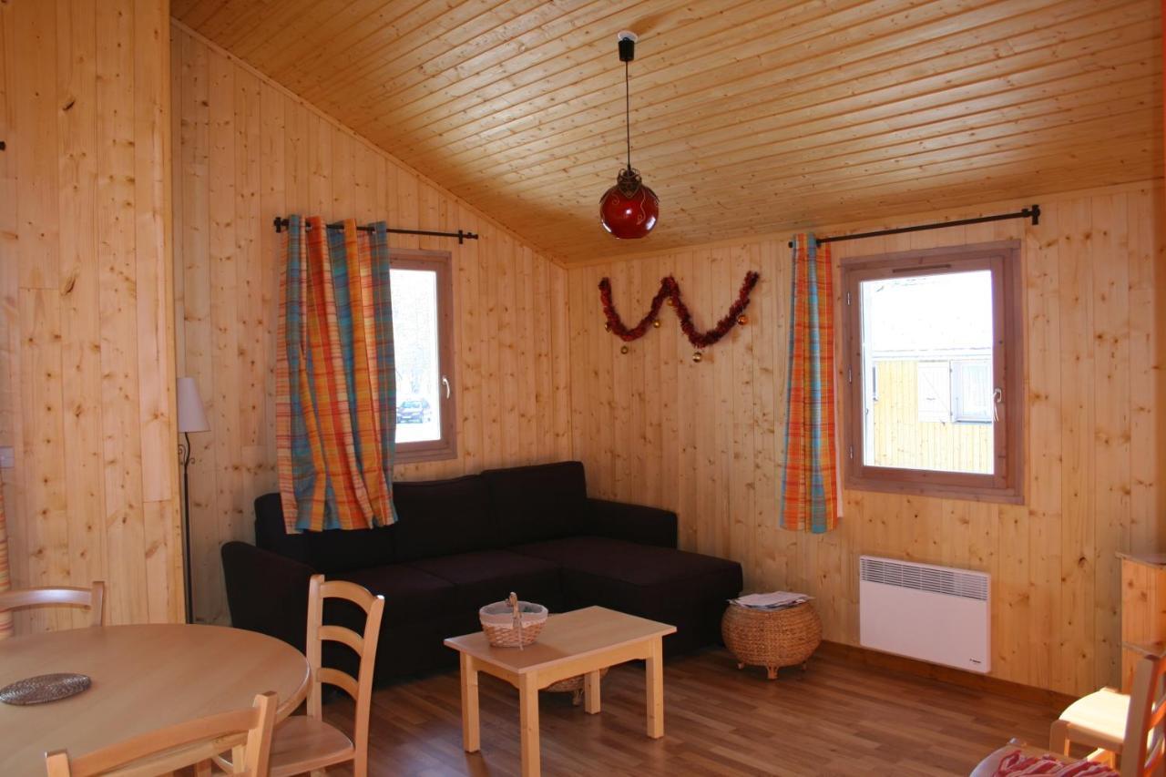Chalets De Tremontagne 3 Etoiles Nanchez Exteriér fotografie